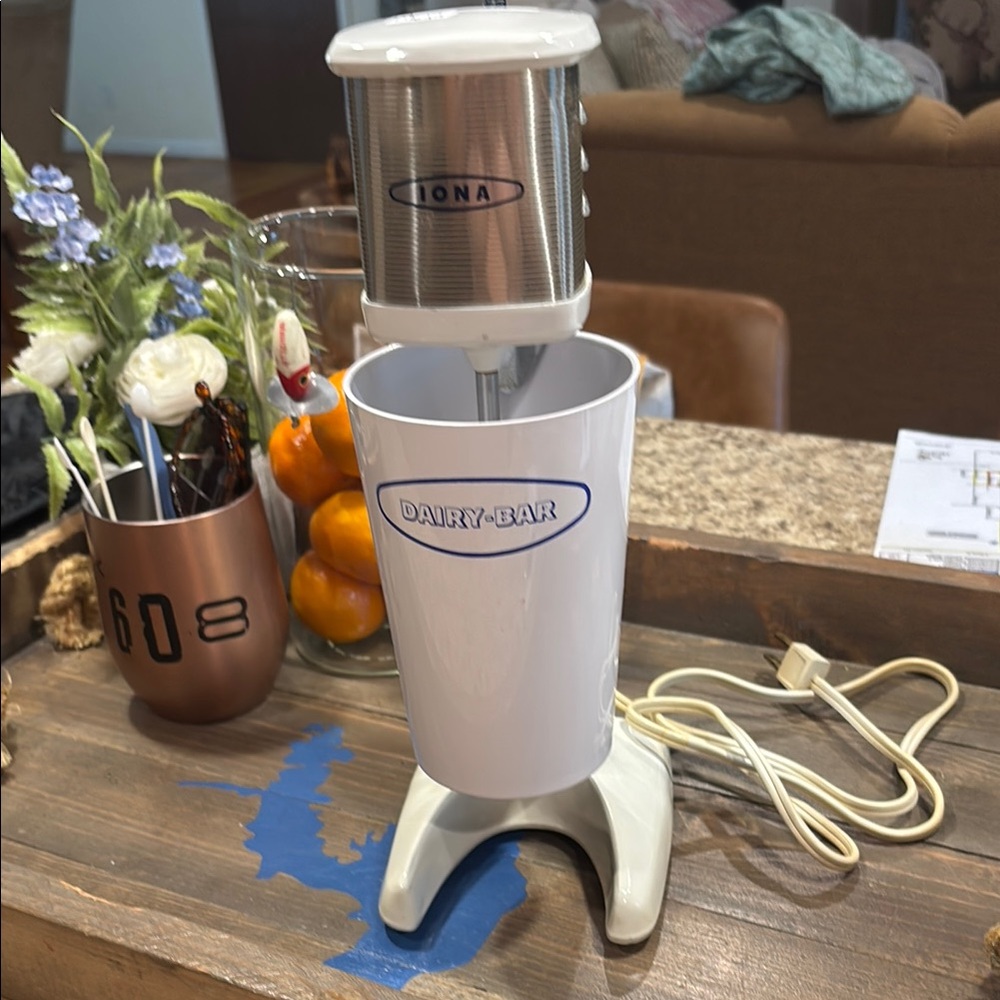 IONA Dairy-Bar White Milkshake Maker